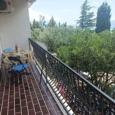Three-bedroom In I Novi Vinodolski
