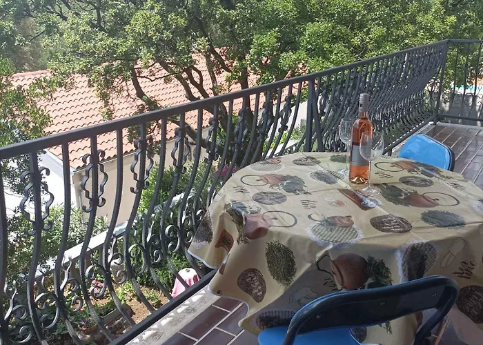 Three-bedroom In I Apartmán Novi Vinodolski